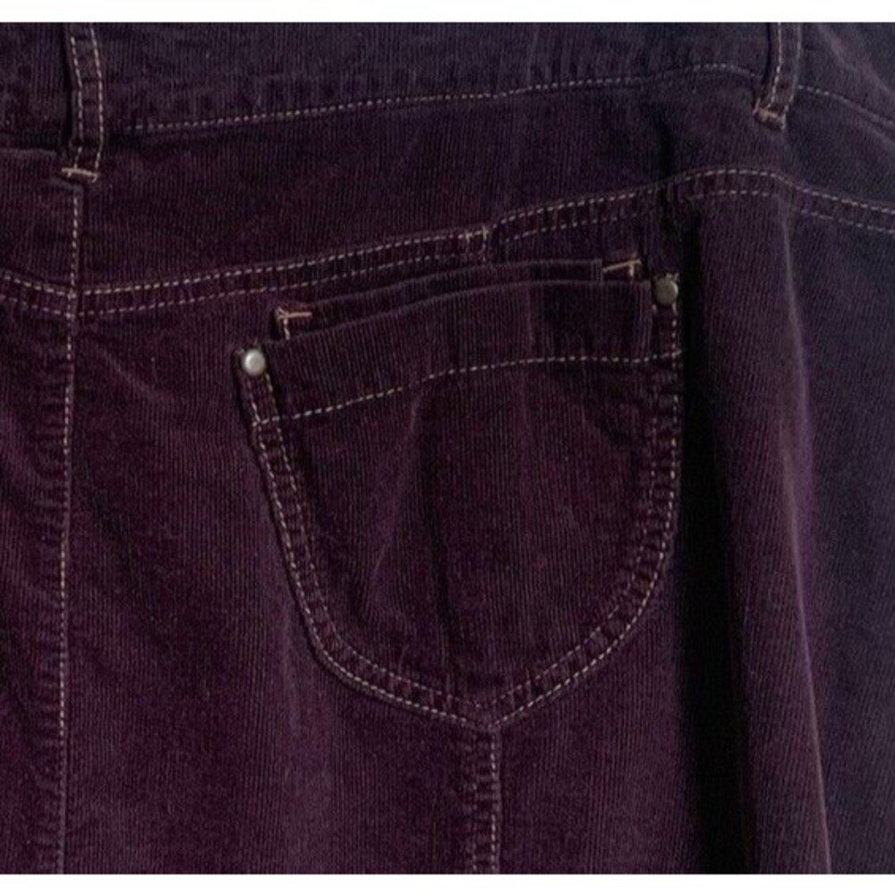 Plus Size Corduroy Skirt Brown Size 26W Knee-Length Cotton Pockets Zip Belt Loop - Picture 3 of 11